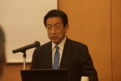 �u���ɗ����莁