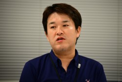 �u����܂ňȏ�ɖ��͂����ɂ��Ă��������v�ƐV�����̐��̕������q�ׂ鐼���M�j�