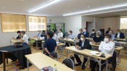 �����̓����o�[���30�l���o�Ȃ���