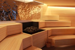 �S�ʃq�m�L�̃T�E�i�ɂ̓T�E�i�X�g�[���Ɉ��h�̗n��΂��g�p�B���E�����p�ɃI���W�i���A���}����p�ӂ���