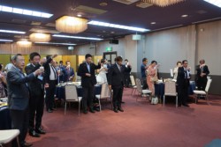 erOhzeŊJF{LjXTeCgerNu10NLOg