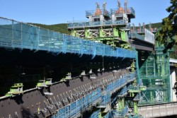 BV̍˂̏ȂÏ񋴁iSQXWj͑oH@ŋA