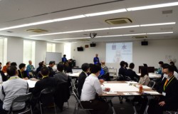 �`���͓����c���n�����̌���Ȃǂ��Љ�