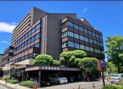 8月31日に定例会が開会した熊本市議会の議会棟
