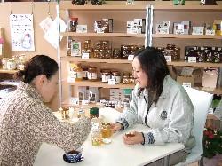 �V���b�v�ł͎��H���\