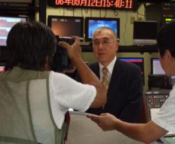 �ʐ^�B�e�ɉ����鑺��i�ǒ�