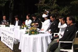 �L�҉�ɎQ�������o���҂�