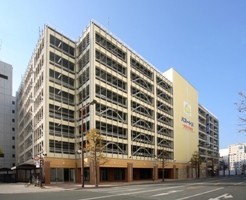 �h�����Ɋ��������X�K���Ẵe�i���g�r��