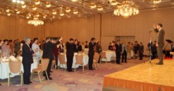 �i�q��B�דc�����F�{�x�X���ɂ�銣�t