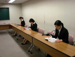 �������́u���܂��ƌo�ρv�ɖڂ�ʂ����Q���̎󌱐�