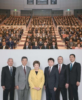 ���܂���O���[�v�̎Ј�����̗l�q�@�����璹�����F�햱�A����T�K�ꖱ�A�����M���q�В��A�����k�v���В��A�v�ۏ������s�����A�Ԑ����G���s����