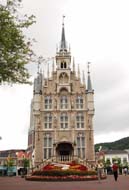 �I�����_�E�S�[�_�s�̎s���ɂ��Č������u�X�^�b�h�n�E�X�v