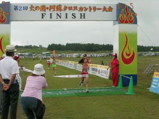 ���w4�N�������ʂ܂Ŗ�800�l�̃����i�[���Q�������u���h�N���X�J���g���[���v