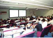 �f�������ꂽ�ԗ������Ȃ���A�I�[�N�V�������s��ꂽ